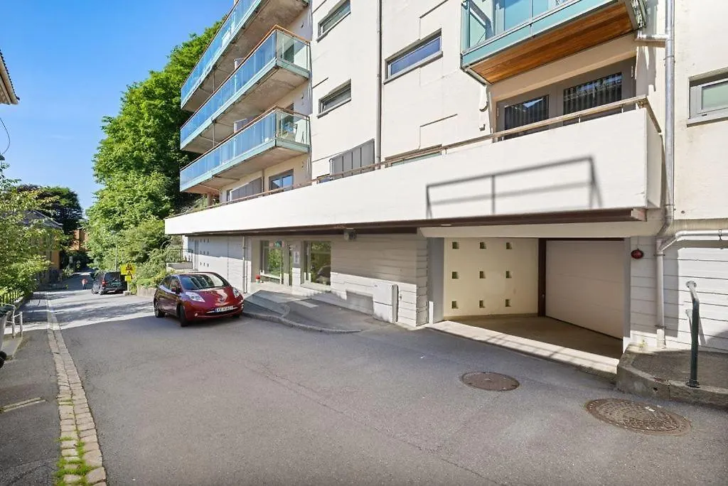 Central Bergen Apt W Balcony 0*,